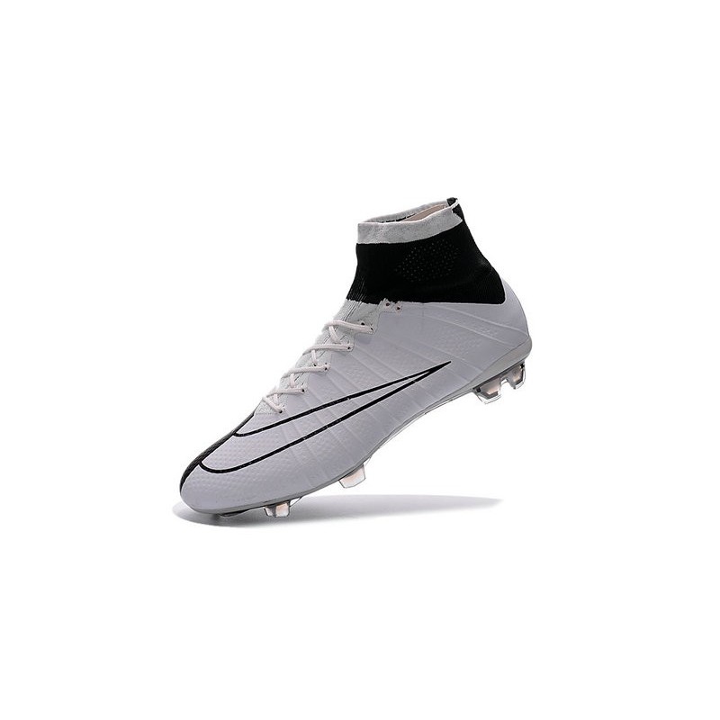 cristiano ronaldo cleats black and white