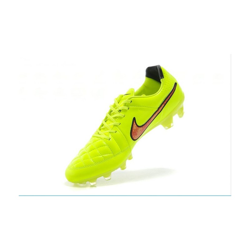 nike tiempo legend v volt